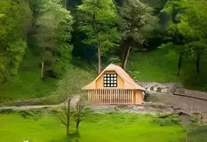 WOW-Green Scenery Land Escape HTML5e