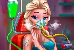Игра Эльза Попала в Аварию