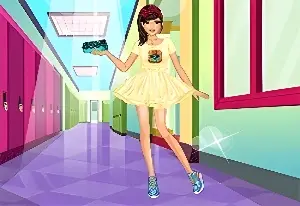 Игра Наряд для старшей школы для девочек онлайн